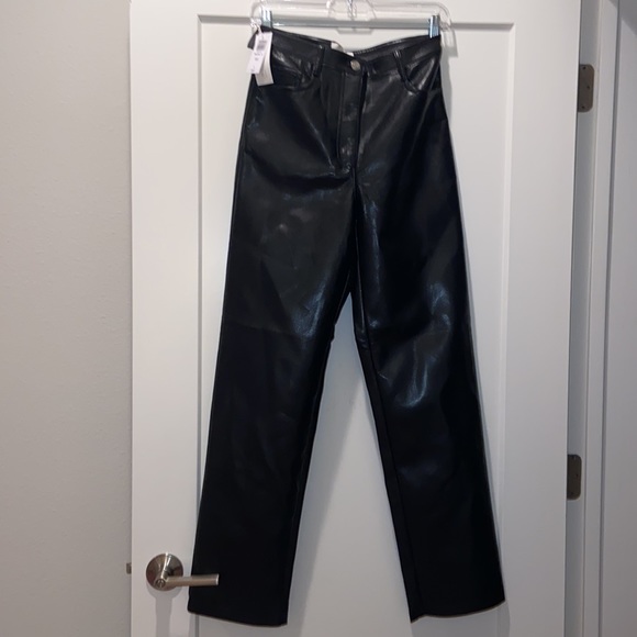 NWT Aritzia Melina Straight Leg High Rise Leather Pant - Picture 4 of 7